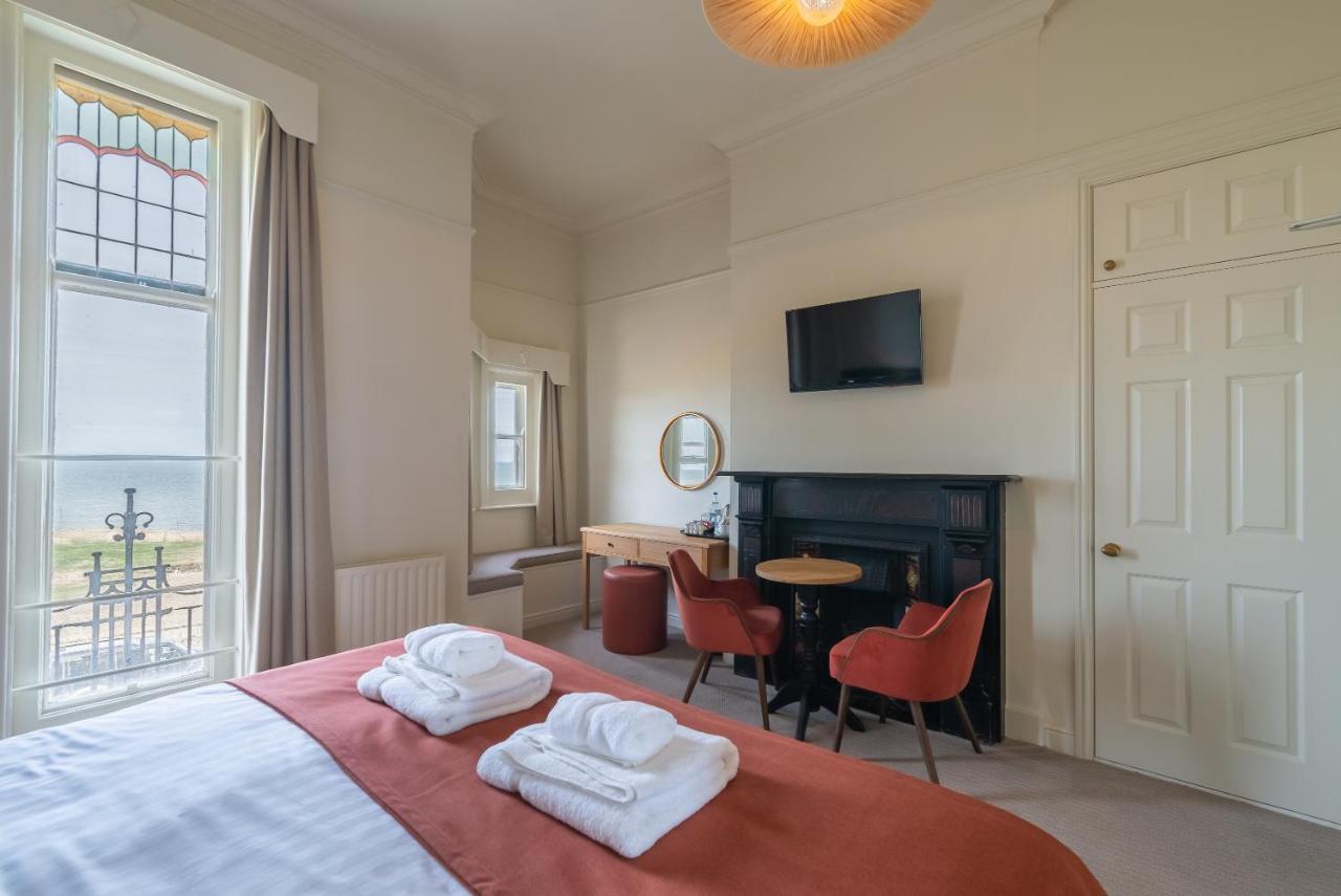 Cliftonville Hotel Cromer Buitenkant foto