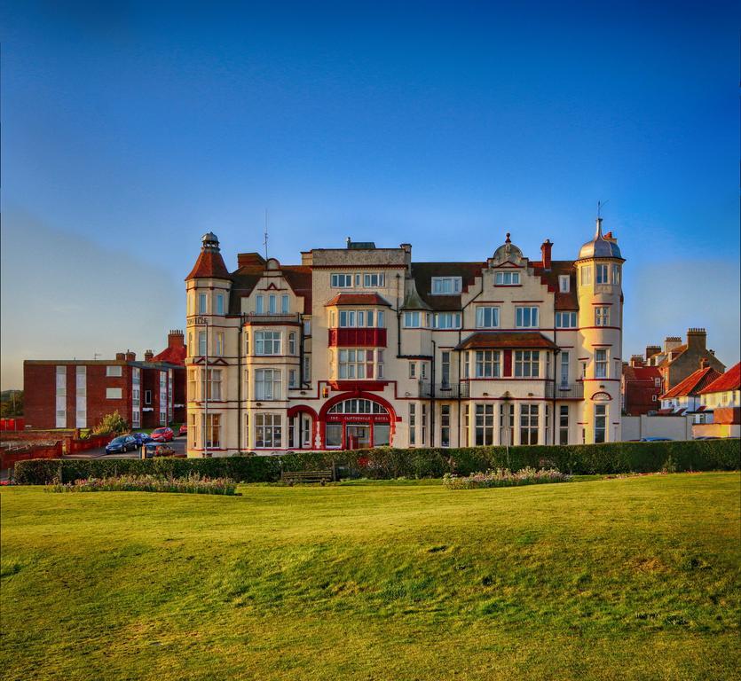 Cliftonville Hotel Cromer Buitenkant foto